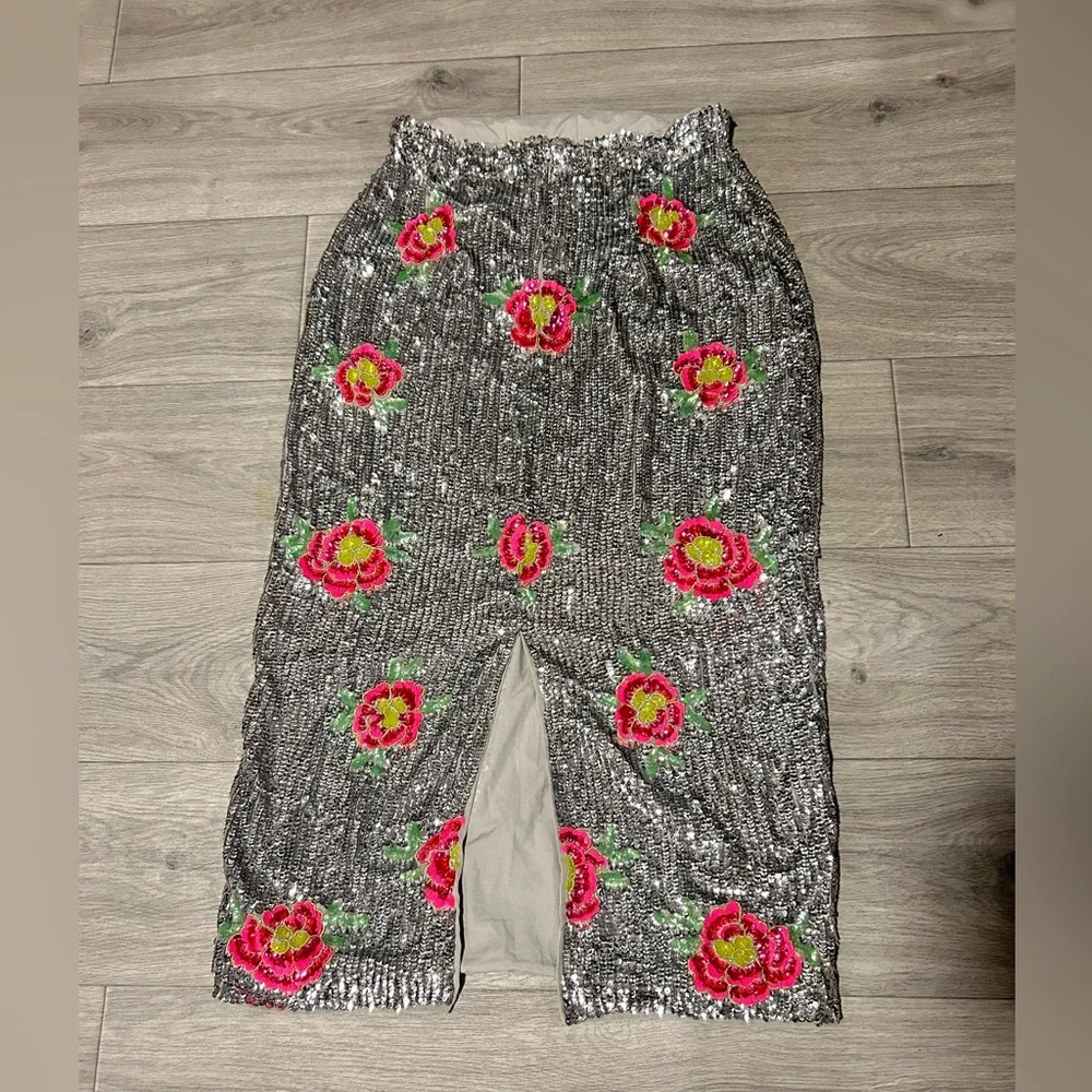 ASOS Edition Midi Skirt in Floral sequin-Silver - Picture 5 of 5